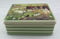 TH2672 - Wolly Jumpers - Lambs - BY Tracy Hall Tin